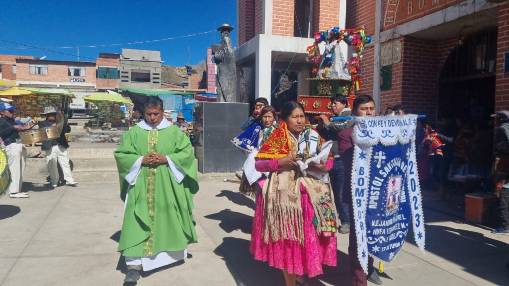 Es un servicio a los más pobres que, en esta época gélida, no solo brinda esperanza espiritual a las personas, sino que también les ofrece una protección muy concreta y vital contra el frío.