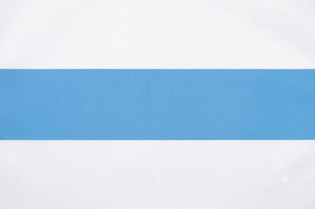 Die weiß-blau-weiße Flagge (Macha II / Sucre):